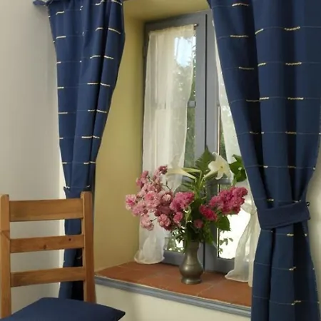 Holiday home Authentique Au Coeur Du Perche, 18eme Siecle, Cheminee, Jardin Clos, Animaux Acceptes, Wifi Inclus. - Fr-1-497-49