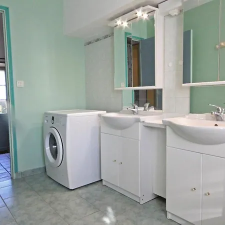 Charmante Longere 18eme Siecle Avec Jardin, Animaux Acceptes - Fr-1-497-49 Pervencheres