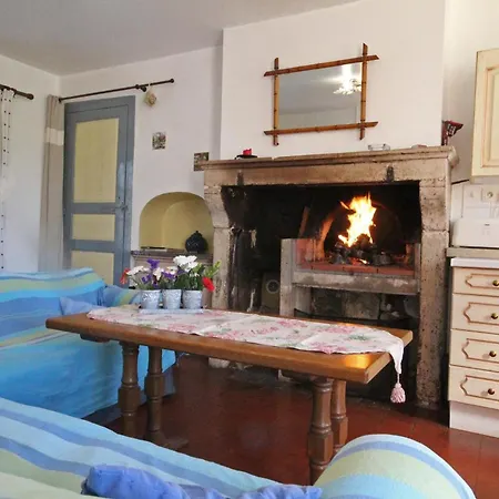 Country house Charmante Longere 18eme Siecle Avec Jardin, Animaux Acceptes - Fr-1-497-49 Pervencheres