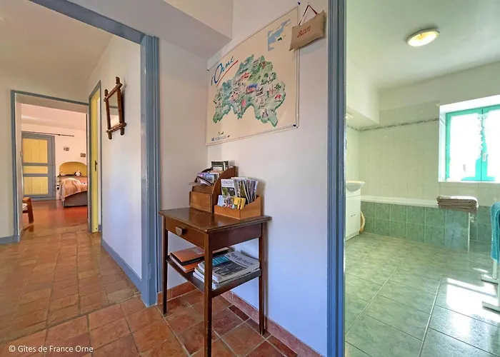 別荘 Charmante Longere 18eme Siecle Avec Jardin, Animaux Acceptes - Fr-1-497-49 *