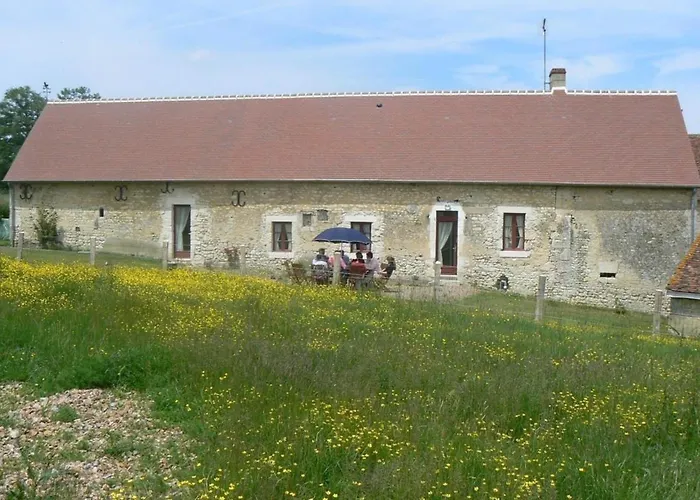 Charmante Longere 18eme Siecle Avec Jardin, Animaux Acceptes - Fr-1-497-49 別荘 *